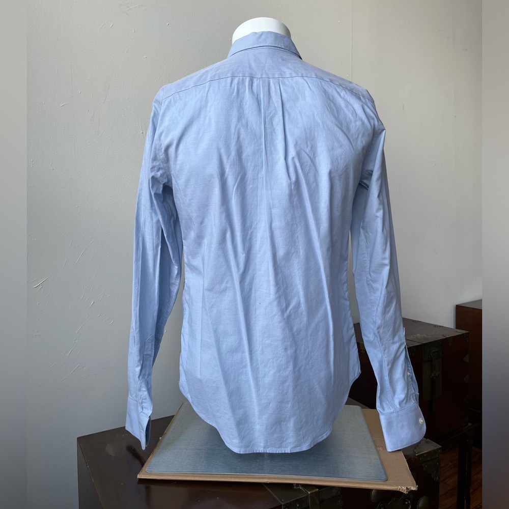Everlane Button Down Shirt in Small
